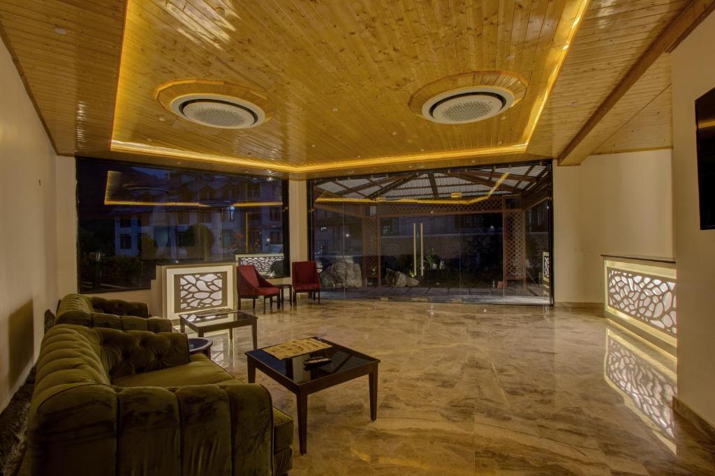 Posezení v ubytování Woodrock Luxury Boutique Hotel