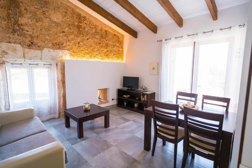 Agroturismo Sa Canoveta - Apartment With Terrace
