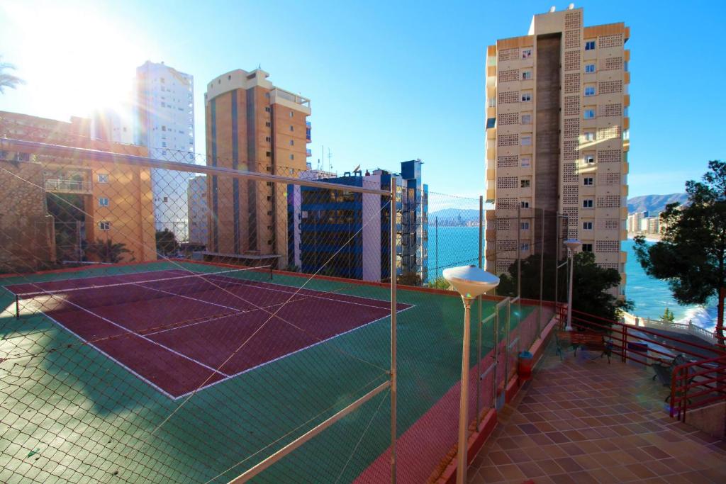 Apartamento con vistas al mar Don Miguel II, Benidorm ...