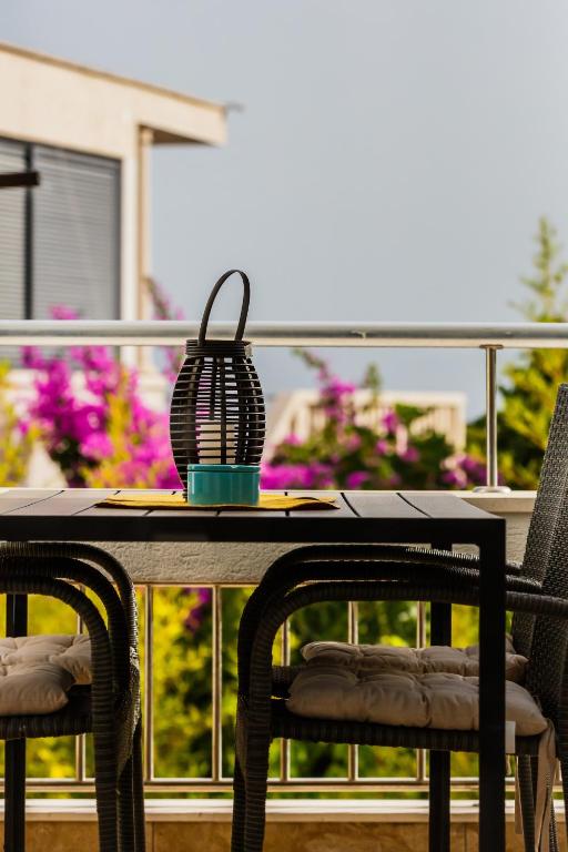 Balkón nebo terasa v ubytování Apartment Maestral