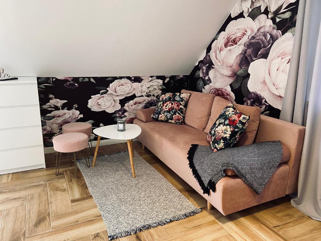 Miło Cię widzieć - 3