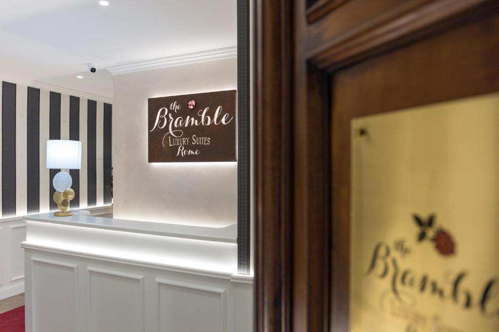 Certyfikat, podpis lub inny dokument wystawiony w obiekcie Bramble Luxury Suites
