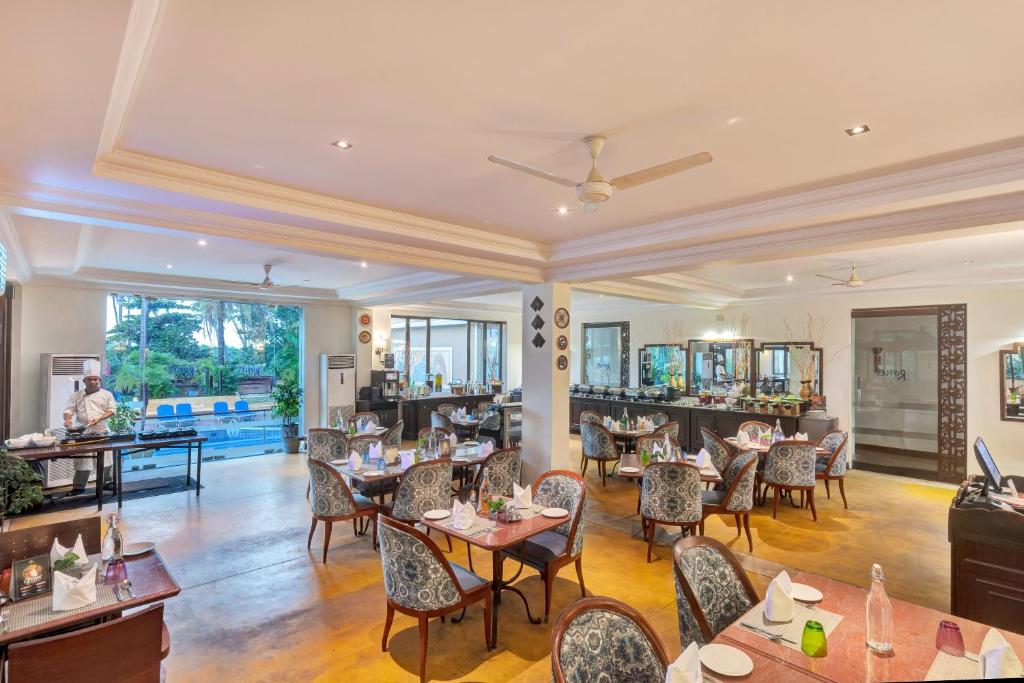 Restaurace v ubytování Club Mahindra Acacia Palms