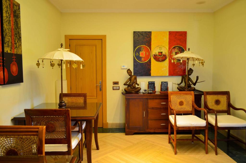 The Marbella Heights Boutique Hotel - Resim 16