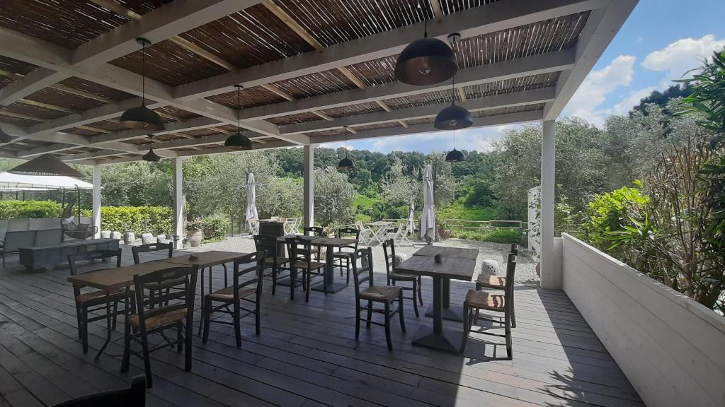Balkon lub taras w obiekcie Bio Agriturismo Valle dei Calanchi