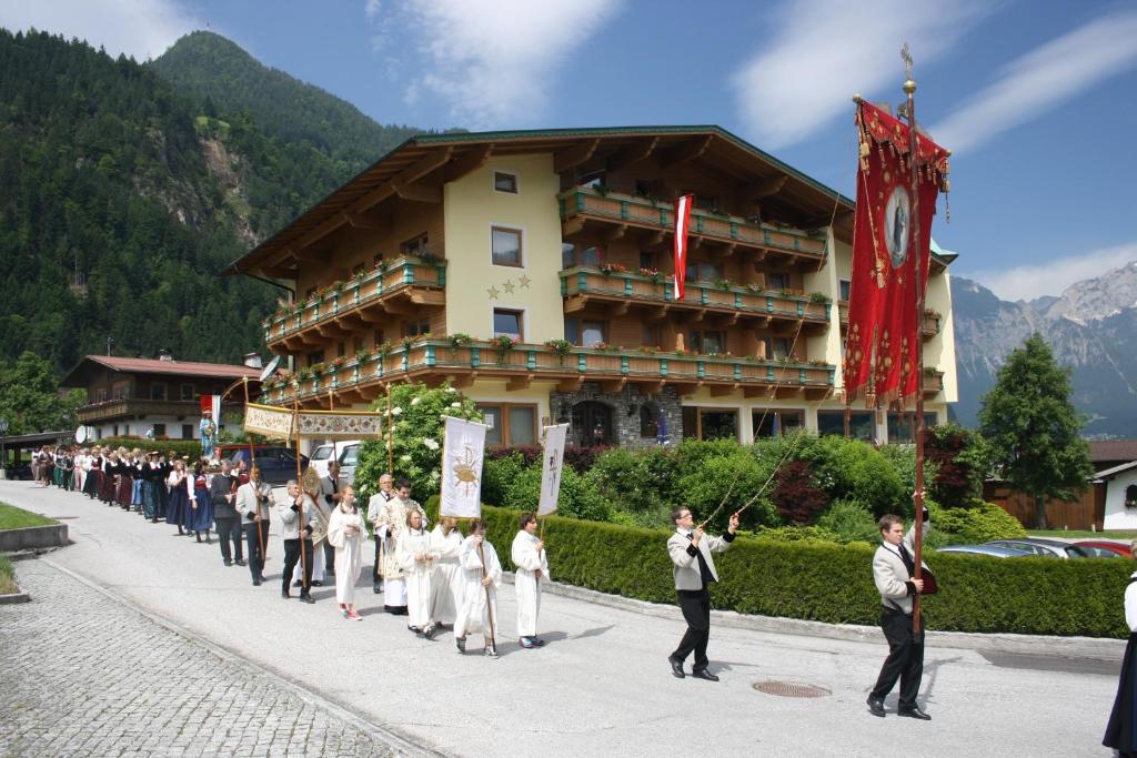 Hosté ubytování Hotel Gasthof Jäger Zillertal