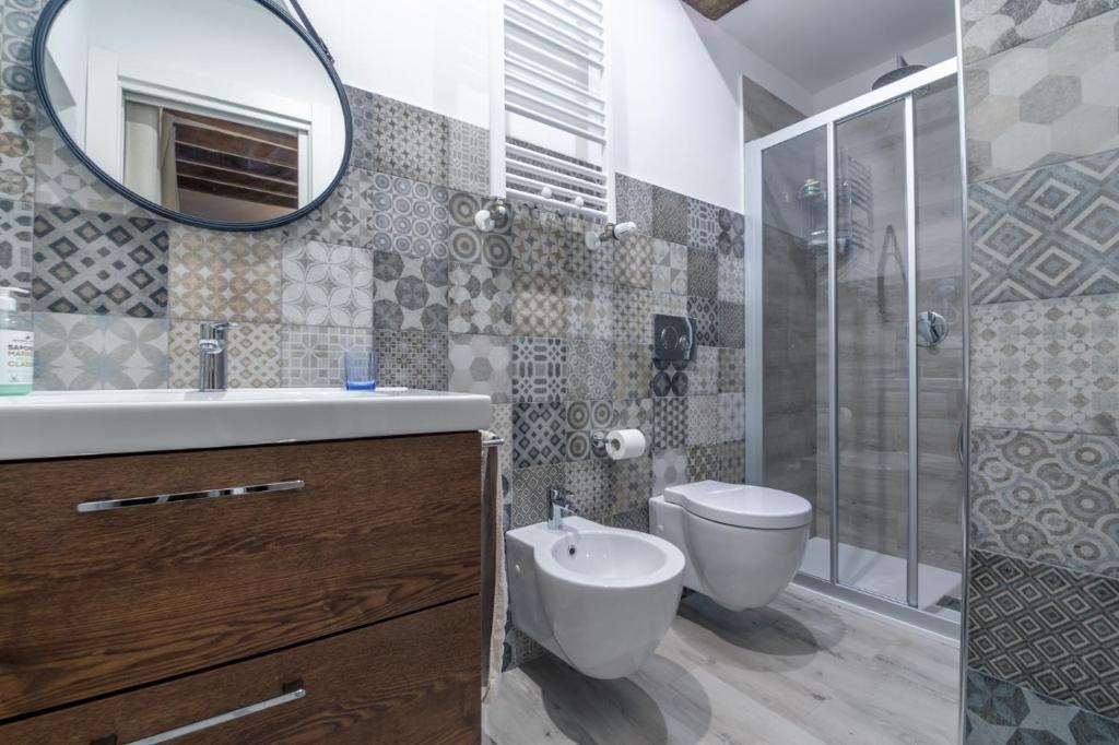 Koupelna v ubytování Residenza Borgo Guazzo