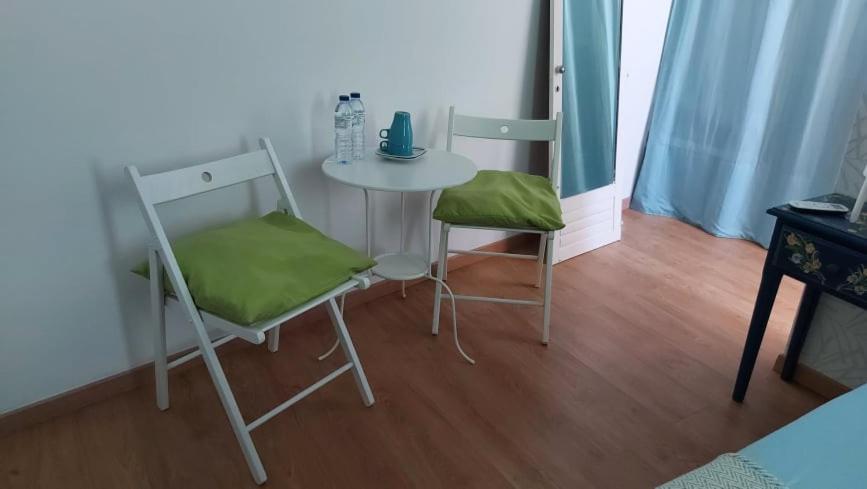 The Aqueduct Guesthouse - 19