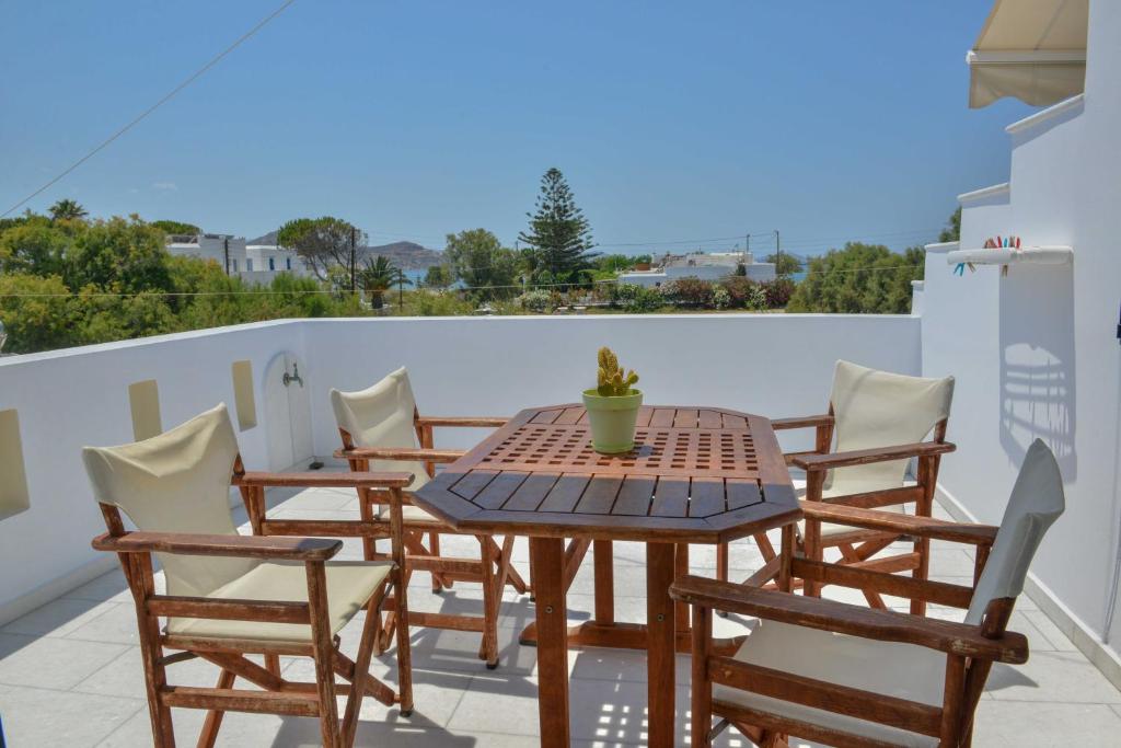 Sunshine Naxos Chora photo 2