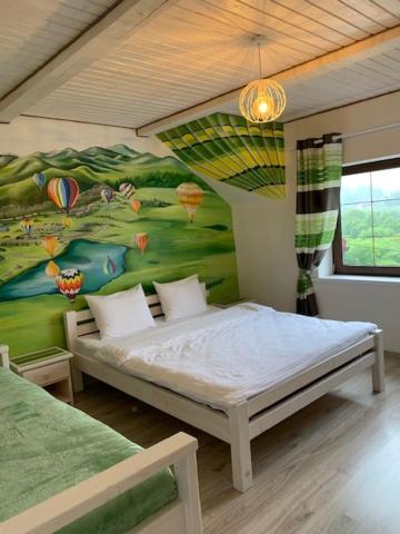 Pogar Inn - Habitación Doble Con Vista A La Montaña