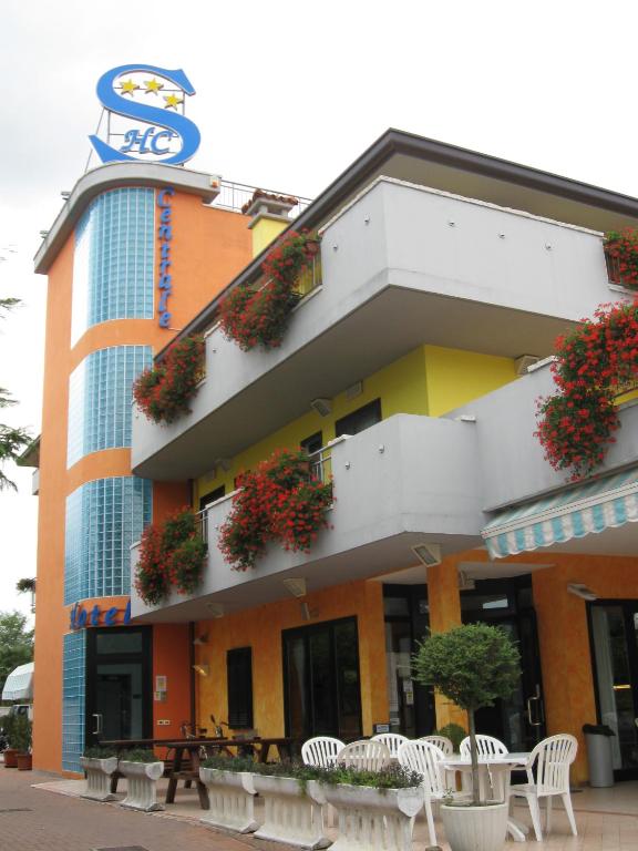 Budynek, w którym mieści się hotel