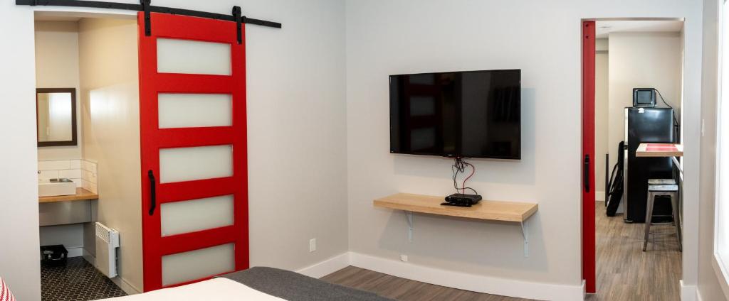 Morel Executive Suites - Deluxe Suite