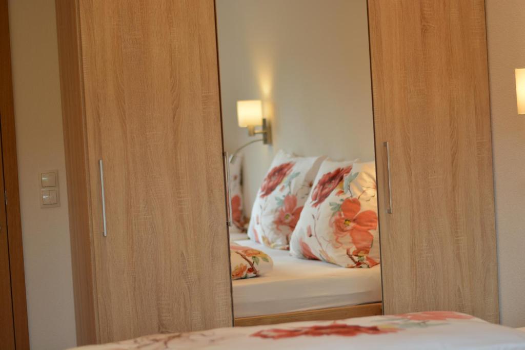 Postel nebo postele na pokoji v ubytování Ferienwohnung Grunholz
