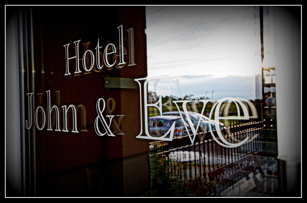 Certifikát, hodnocení, plakát nebo jiný dokument vystavený v ubytování John & Eve Hotel
