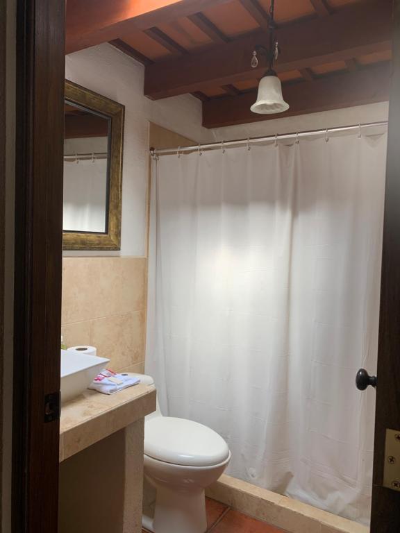 Hotel Mansion Del Rey - Üç Kişilik Oda - Özel Banyolu