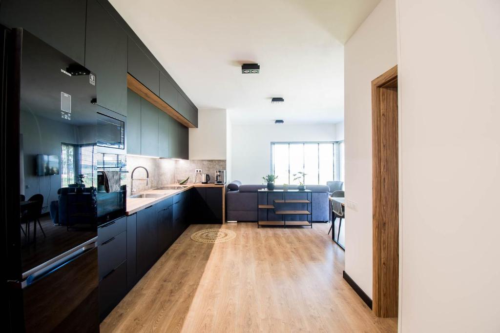 Kuchyňa alebo kuchynka v ubytovaní Apartament Morsa w Nautica Resort