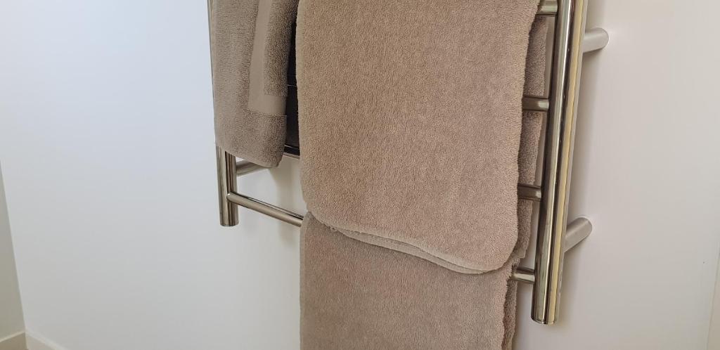 Golden Leaf Apartments - Resim 24