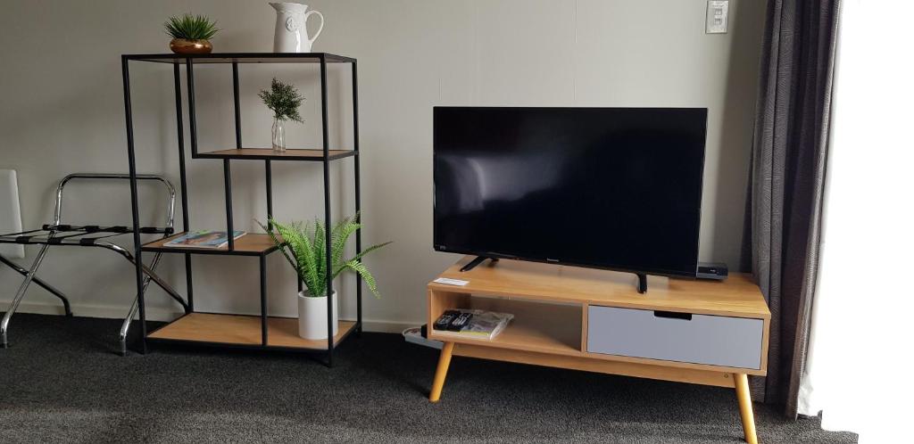 Golden Leaf Apartments - Resim 27