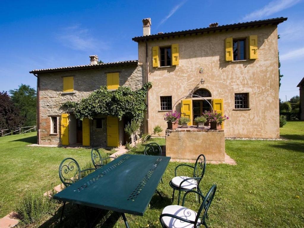 Fotografie z fotogalerie ubytování Spacious Home with Pool v destinaci Brisighella