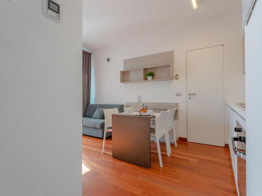 Centrally located apartment in Giulianova near the sea
