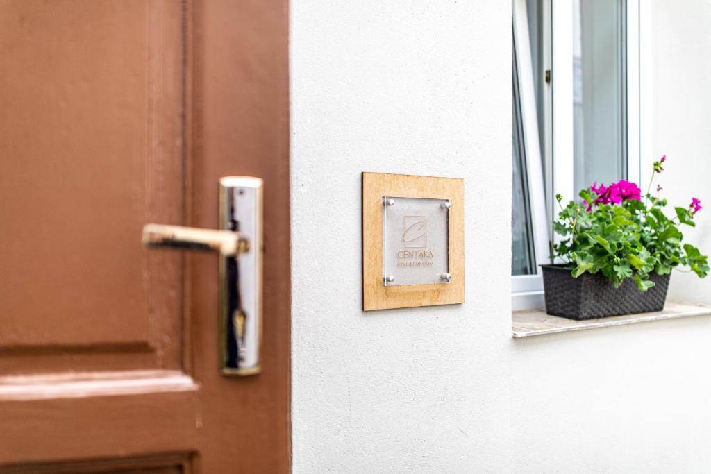 ALBERT RESIDENCE Historical City Center Aparthotel Book 3 nights and stay one for free in November - Resim 43