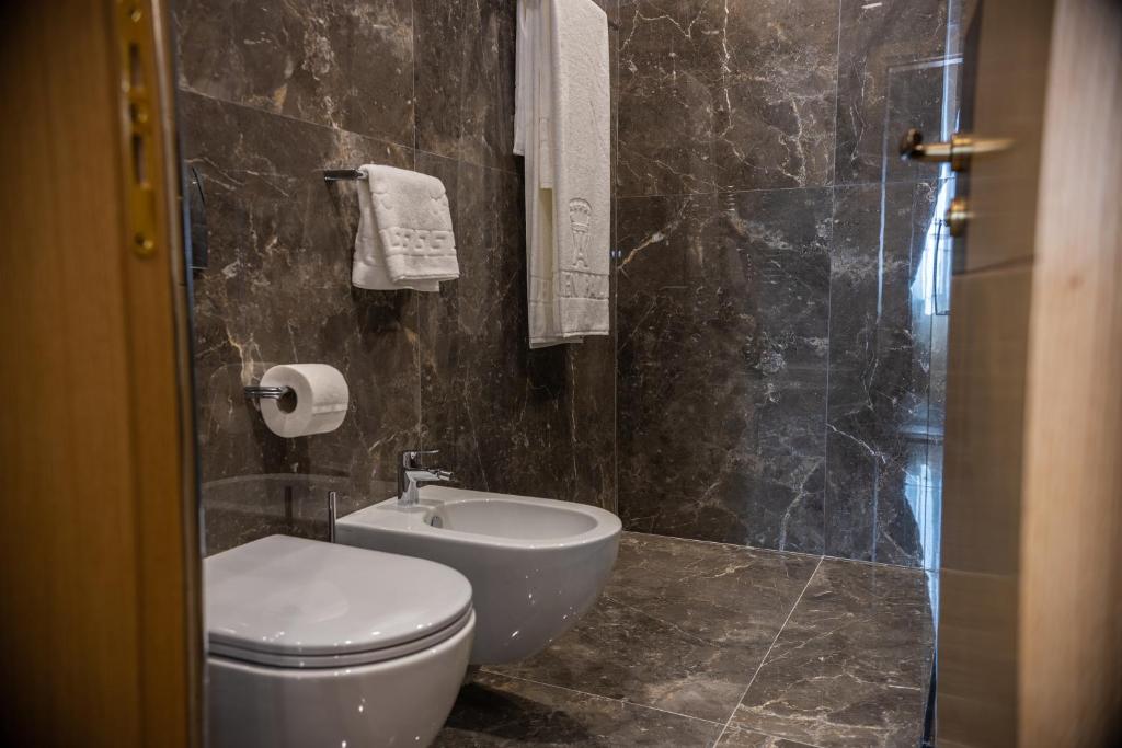 Koupelna v ubytování Hotel Golden Palace