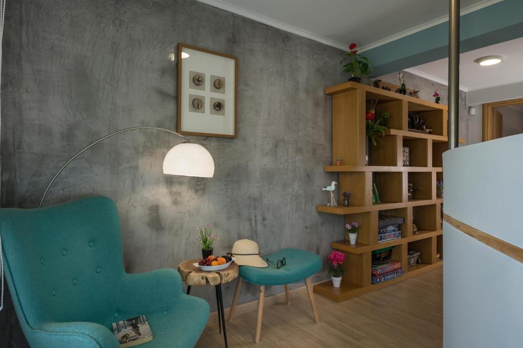 A seating area at Nidus Villa