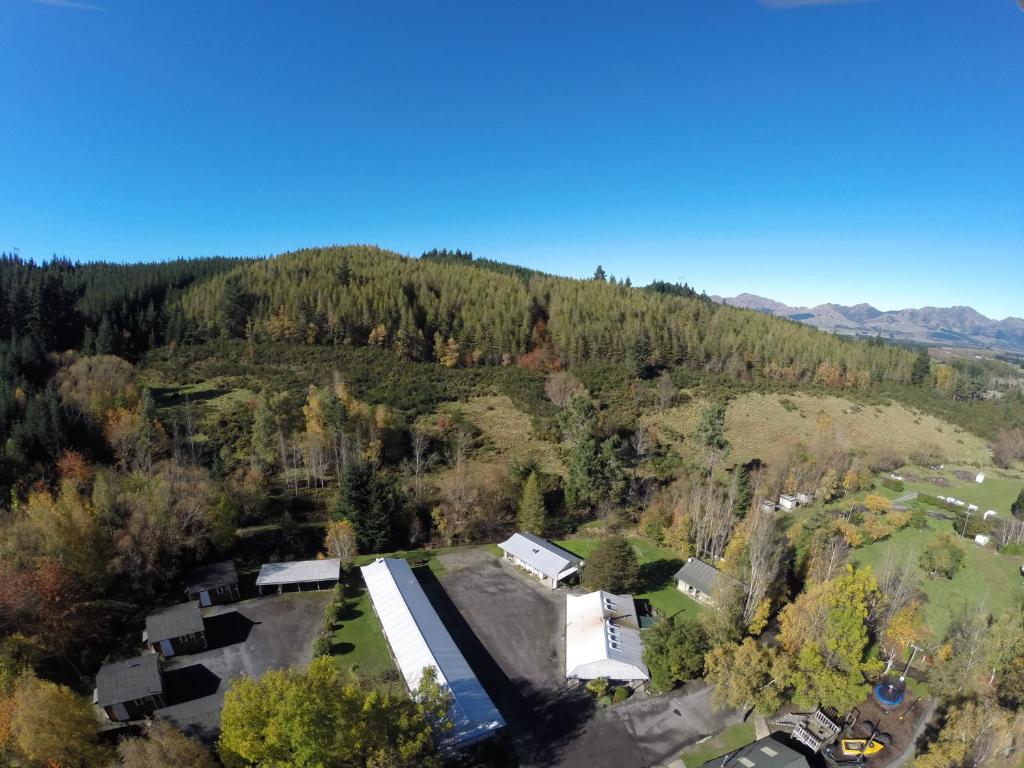 Alpine Adventure Holiday Park - Resim 39