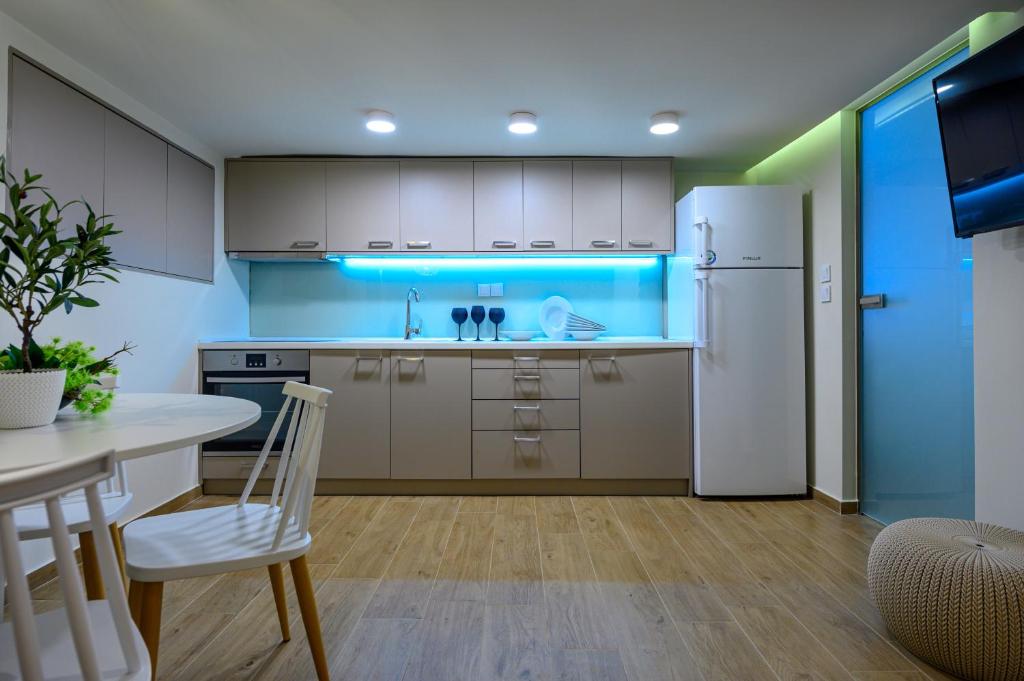 BLACKHAUS Apartments - 8