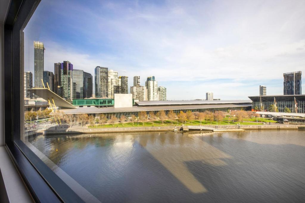 Crowne Plaza Melbourne by IHG - Resim 38