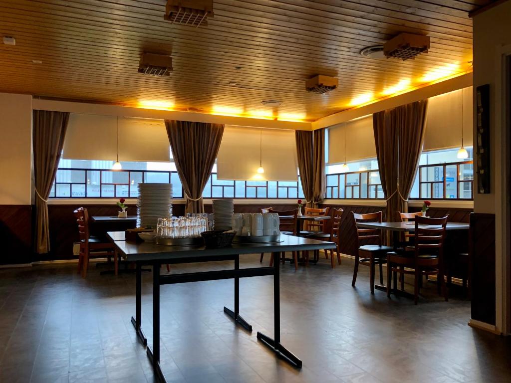 Posezení v ubytování Ørnes Hotell