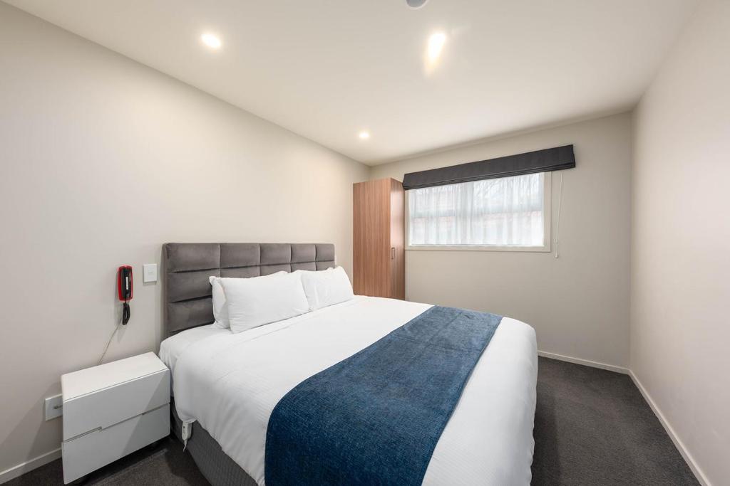Postel nebo postele na pokoji v ubytování 311 Motel Riccarton