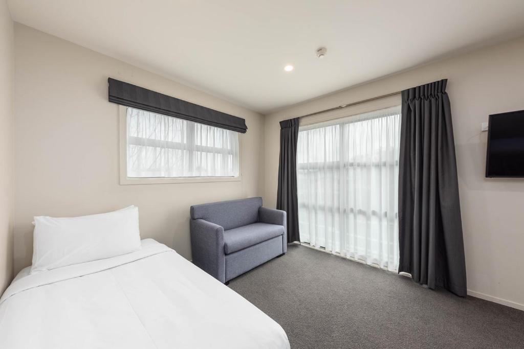 Postel nebo postele na pokoji v ubytování 311 Motel Riccarton