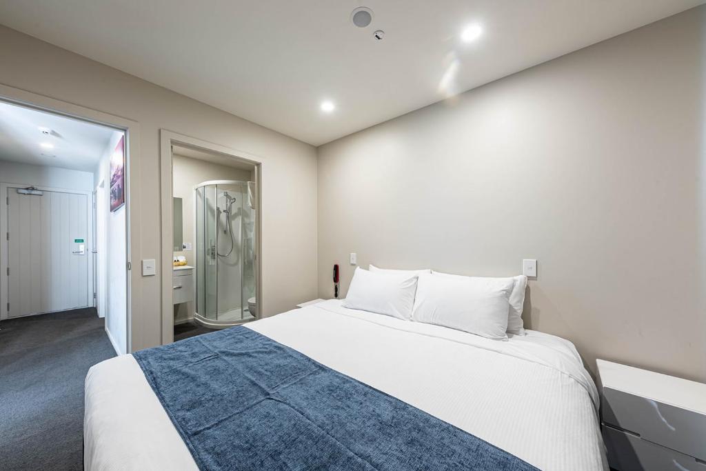 Postel nebo postele na pokoji v ubytování 311 Motel Riccarton