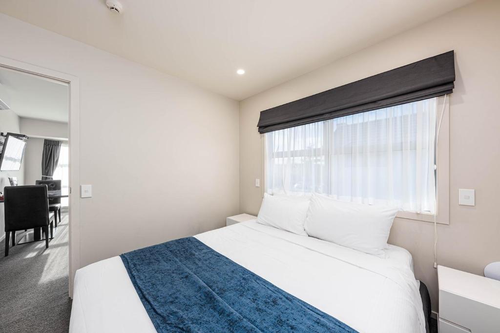 Postel nebo postele na pokoji v ubytování 311 Motel Riccarton