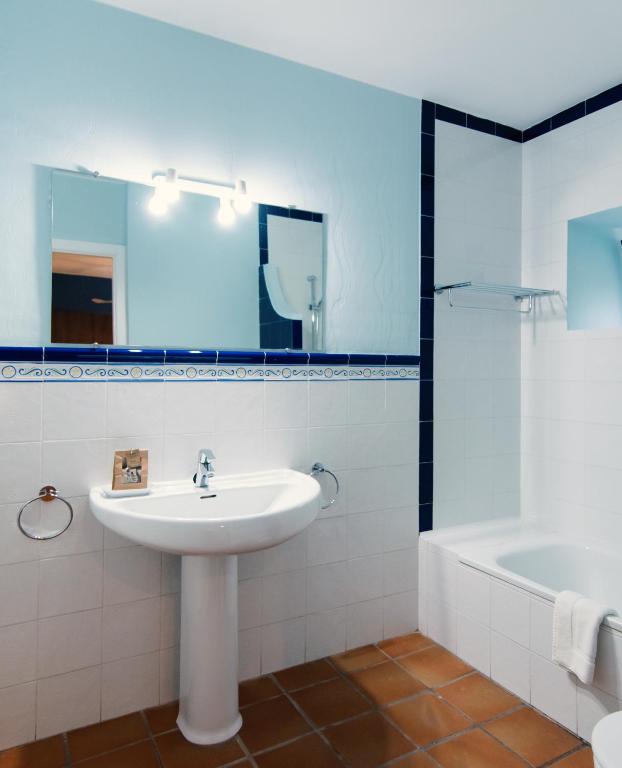 Koupelna v ubytování Hospedium Hotel La Parada del Compte