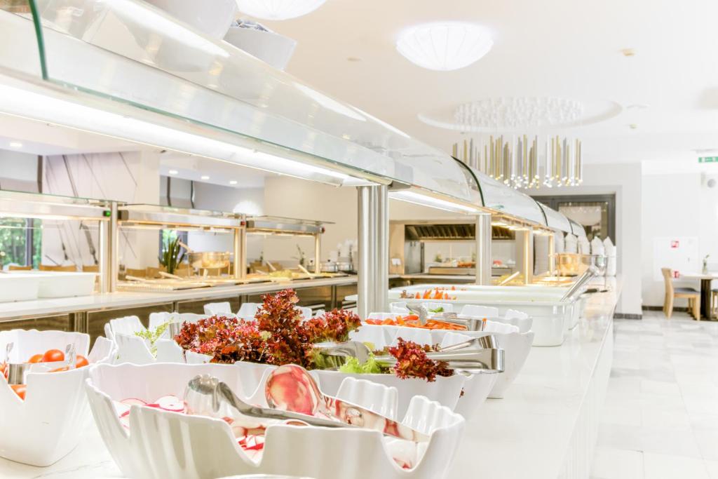 Centrum Zdrowia i Wypoczynku Ikar - 13