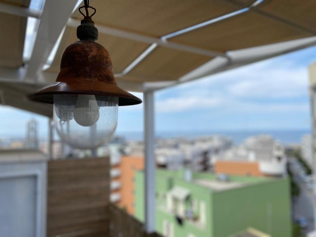 Zdjęcie z galerii obiektu TD Sesto Piano with Sea View Living Terrace w mieście Monopoli