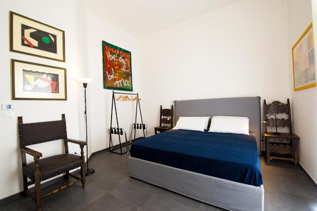 BRIC à BRAC eclectic rooms - Double Room With Balcony