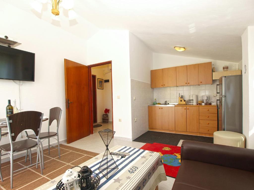 Kuchnia lub aneks kuchenny w obiekcie House Zulfa 1548