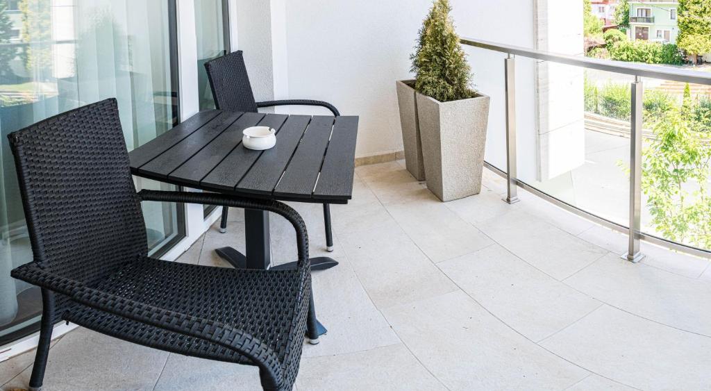 Balkón alebo terasa v ubytovaní Spa Residence Carbona Hévíz - Relax, Sissi Apartmanok