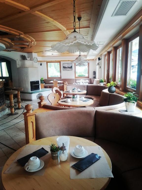 Posezení v ubytování B&B Bracun