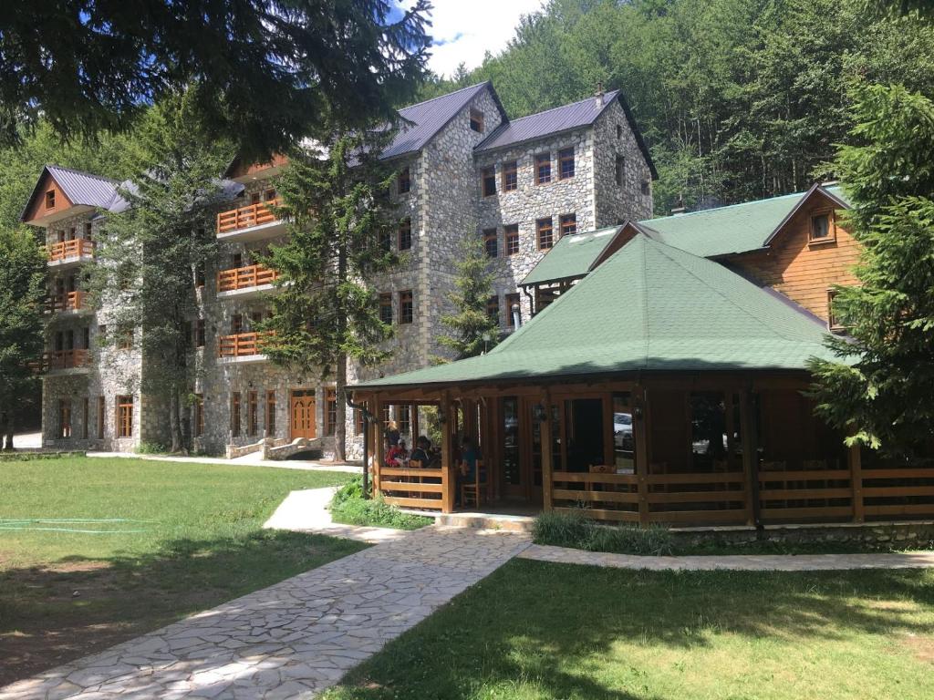 Fusha e Gjes Hotel - Image 8
