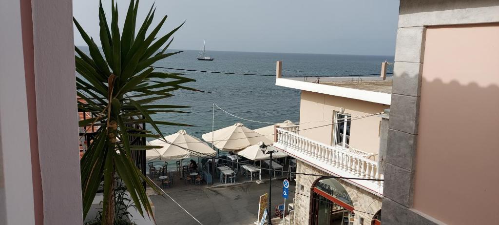Nespecifikovaný výhled na moře nebo výhled na moře při pohledu z hotelu