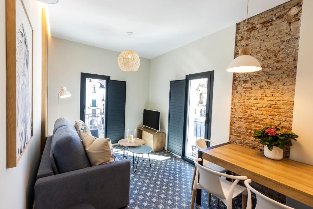 Apartamentos modernos con vistas en Plaza Mayor - El Patio - 3