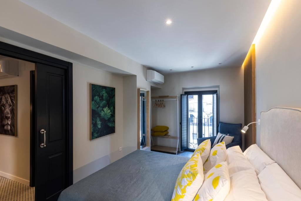 Apartamentos modernos con vistas en Plaza Mayor - El Patio - 10