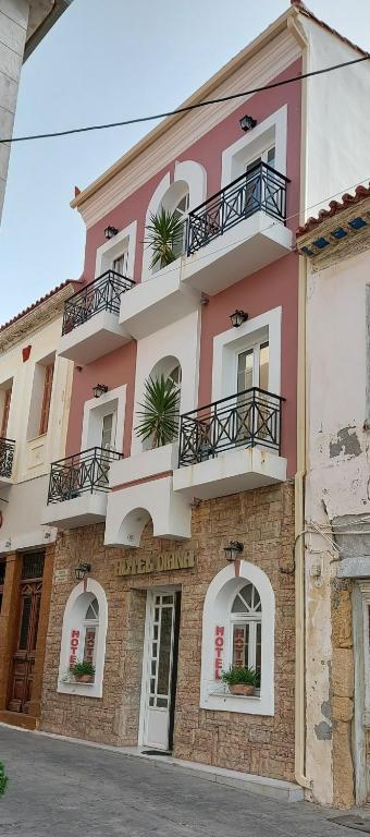 Budova, kde se hotel nachází