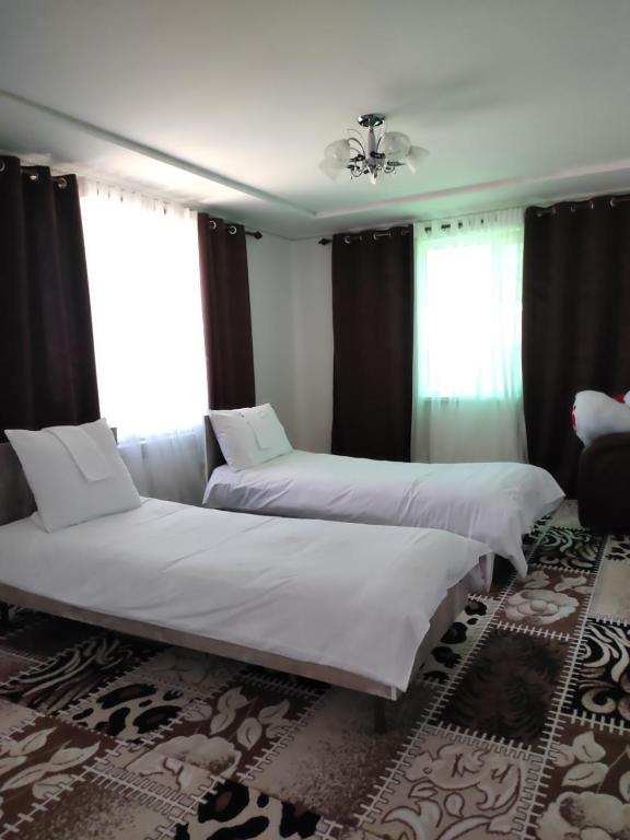 Tashtanbay Ata Guest House