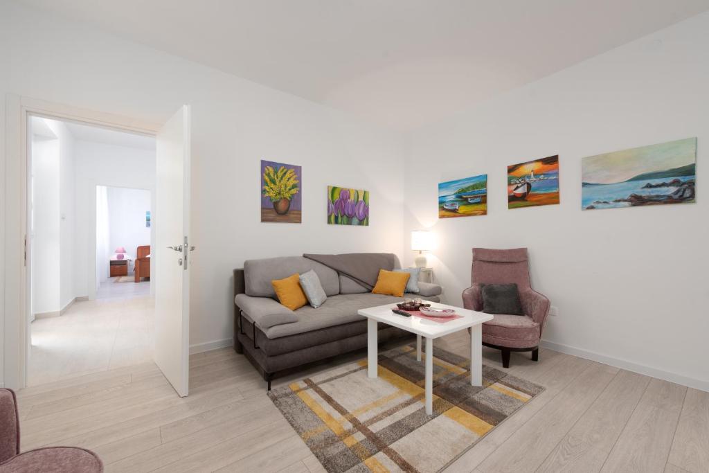 Posedenie v ubytovaní Apartment M-arte
