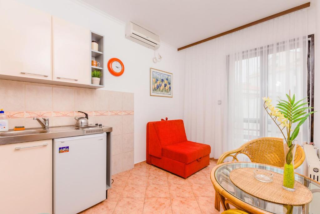 Фотография из галереи Franeta Apartments в Будве